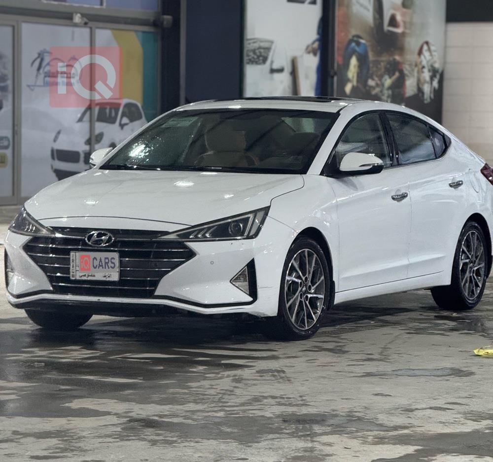 هيونداي النترا